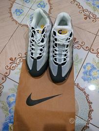 Nike air silver nuovo modello mai usato