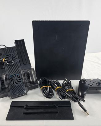 xbox one x + accessori 