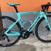 bici bianchi e-Road