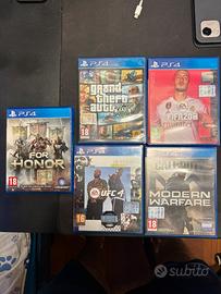 Blocco 5 Giochi PS4 (GTA V, Call of Duty, ...)