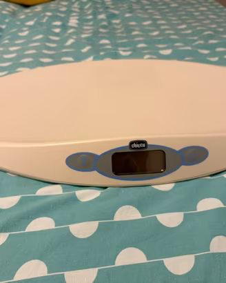 Bilancia digitale neonato