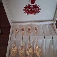 n 4 cucchiaini Royal Albert 