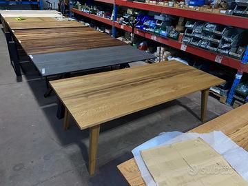 TAVOLI PER CUCINA E SALOTTO IN LEGNO MASSELLO