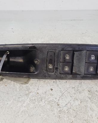 PULSANTIERA ANTERIORE SINISTRA RENAULT Megane III