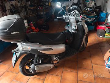 Piaggio Carnaby  250