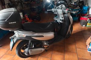 Piaggio Carnaby  250