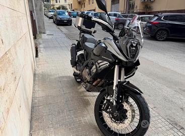 QJ MOTOR 600 SRT SX