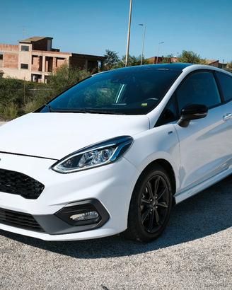 FORD FIESTA ST Line 