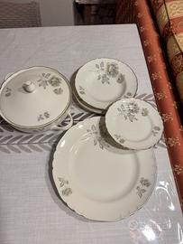 Set piatti Richard Ginori