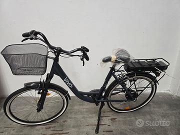 Bici Elettrica Vivo Bike City VM26 / 80km  autonom
