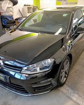 VW GOLF 1.4 TSI Sport Edition R-Line