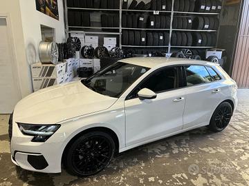 Cerchi Audi A3 8V raggio 18 NUOVI cod.5421