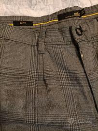 Pantaloni Trez