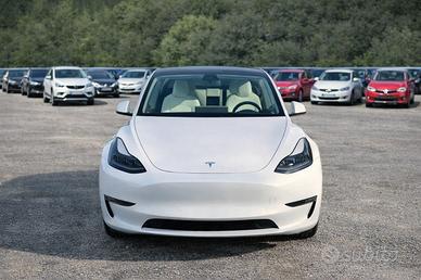 TESLA Model 3 - Model 3 Long Range Dual Motor awd