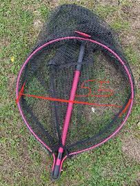 Guadino Pesca con rete gommata