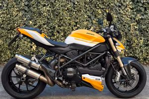 Ducati streetfighter 848