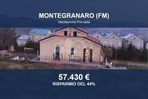 Immobile in asta di 120 m² con box auto a Montegra