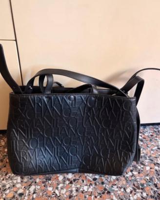 Borsa Armani con tracolla