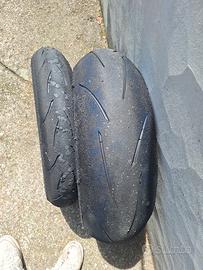 gomme moto