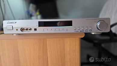 Amplificatore e Radio della Pioneer VSX-100