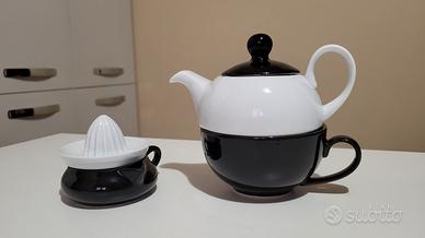 Set teiera bianco/nero con tazza e spremi limone