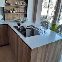 Isola/penisola cucina in esposizione