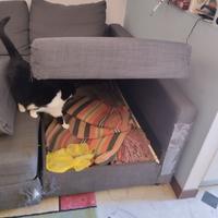 Divano letto con chaise longue contenitore