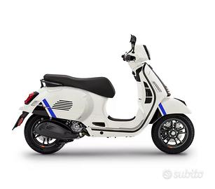 ADESIVI BLU NERO VESPA 125 250 300 GTS SUPER AUFKL