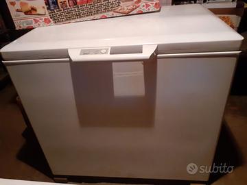 Freezer a pozzetto Liebherr