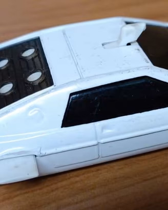 Macchinina Corgi Lotus Esprit 269 James Bond