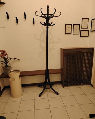 Attaccapanni legno nero