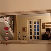 GRANDE SPECCHIO SHABBY CON CORNICE  INTAGLIATA