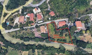 Terreno edificabile semicentrale