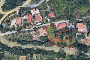 Terreno edificabile semicentrale
