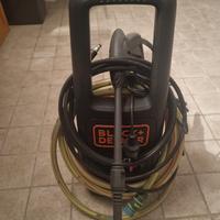 Idropulitrice marca Black & Decker.
