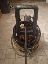 Idropulitrice marca Black & Decker.
