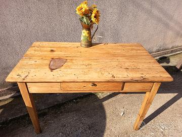 vecchio tavolo da osteria in abete restaurato