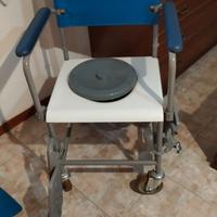 Poltrona comoda sanitaria