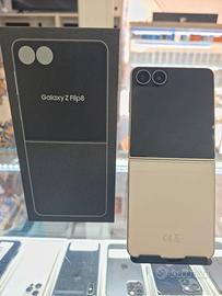 Samsung Galaxy Z Flip8 256GB – Usato Come Nuovo