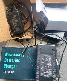 Caricabatterie litio bici o monopattino 48 o 36 v