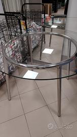 Tavoli rotondi in vetro