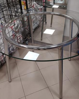 Tavoli rotondi in vetro
