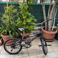 BMX - colore nero - ruota da 20