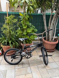 BMX - colore nero - ruota da 20