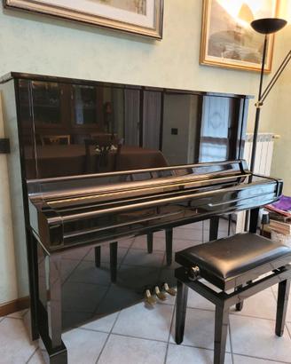Pianoforte yamaha verticale