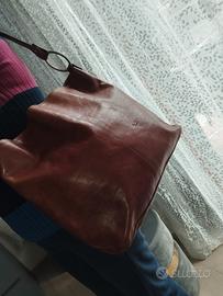 alt. 33, larg.40, prof. 13 borsa di cuoio 