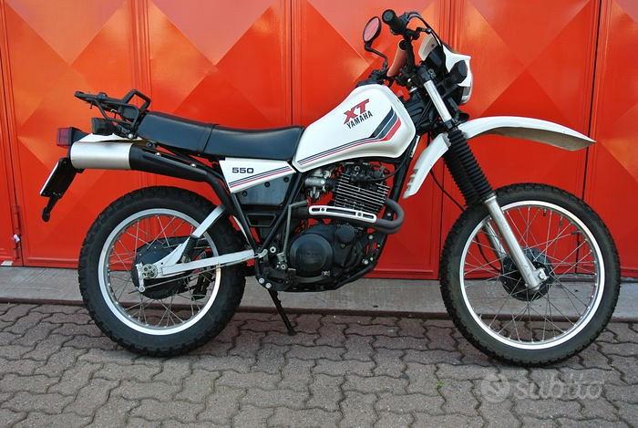 Subito - AXL Future Design - Adesivi Yamaha XT 550 - 1982 / moto bianca e  rossa - Accessori Moto In vendita a Palermo