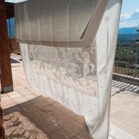 2 tende in lino lavorate a mano