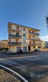 AMPIO TRILOCALE AUTONOMO CON BOX AUTO - ALBA