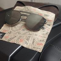 Occhiali a specchio Web